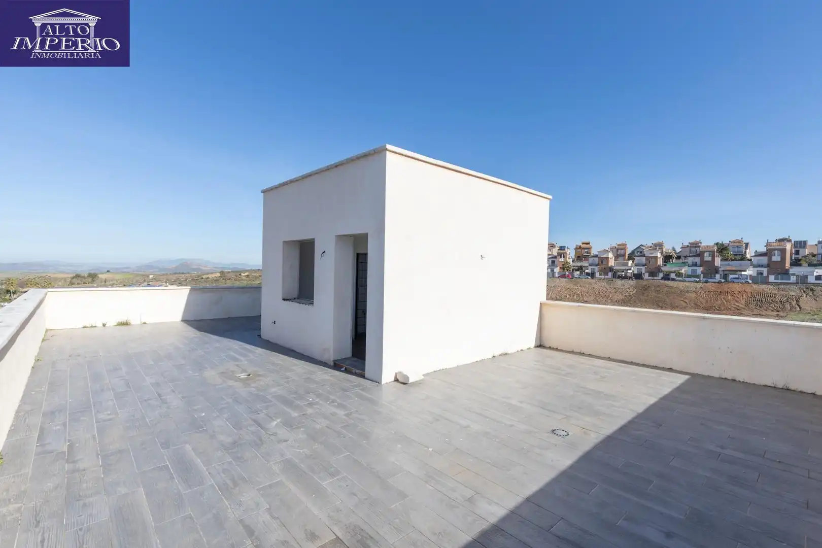 Detached house with terrace for sale in Calle Puntal de las Siete Lagunas 18, imagen 8