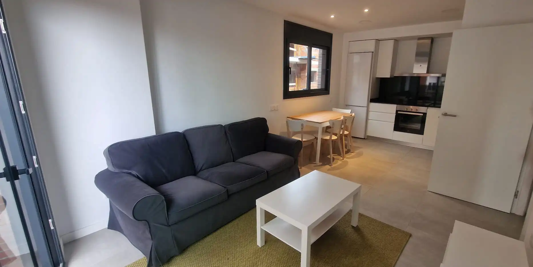 Living room of Flat for rent in Castelldefels  with Air Conditioner, Heating and Furnished