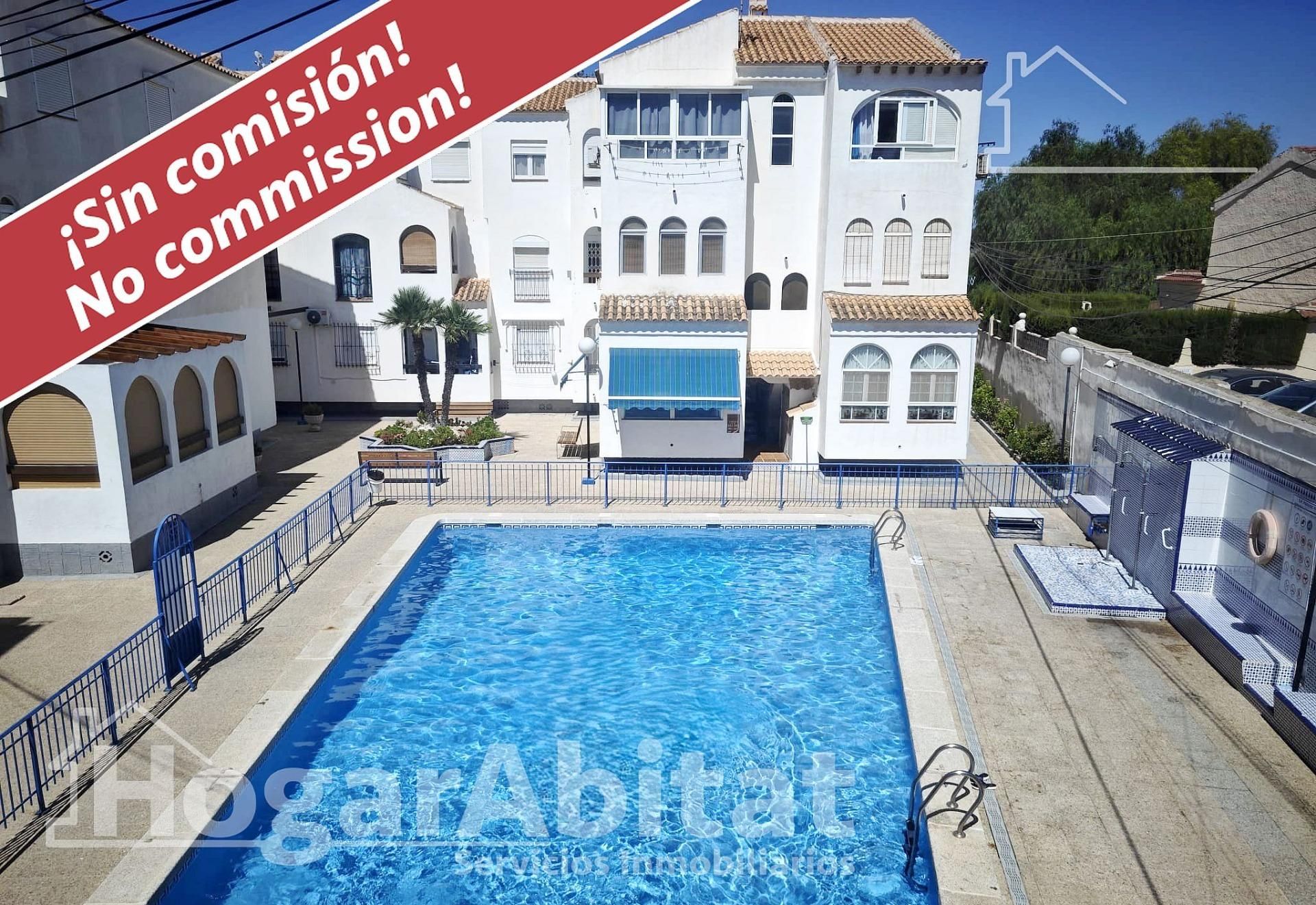 Swimming pool of Flat for sale in Torrevieja  with Air Conditioner, Terrace and Storage room