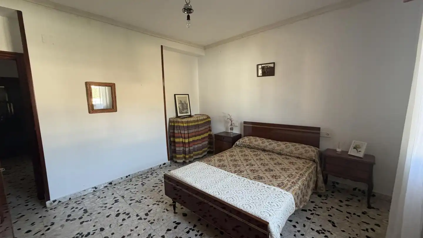 Schlafzimmer von Wohnung zum Verkauf in Carboneras de Guadazaón mit Terrasse, Abstellraum und Balkon
