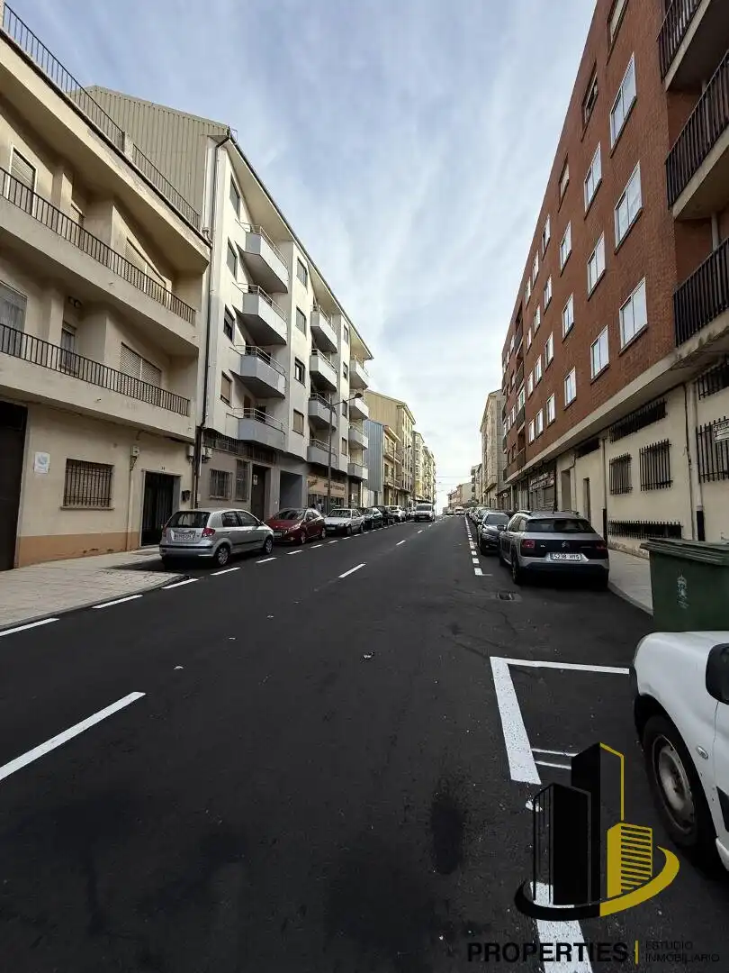 Local comercial en venda a Guijuelo, imagen 13