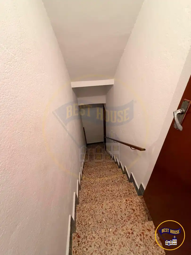 Finca rústica en venta en Mira con Terraza y Amueblado