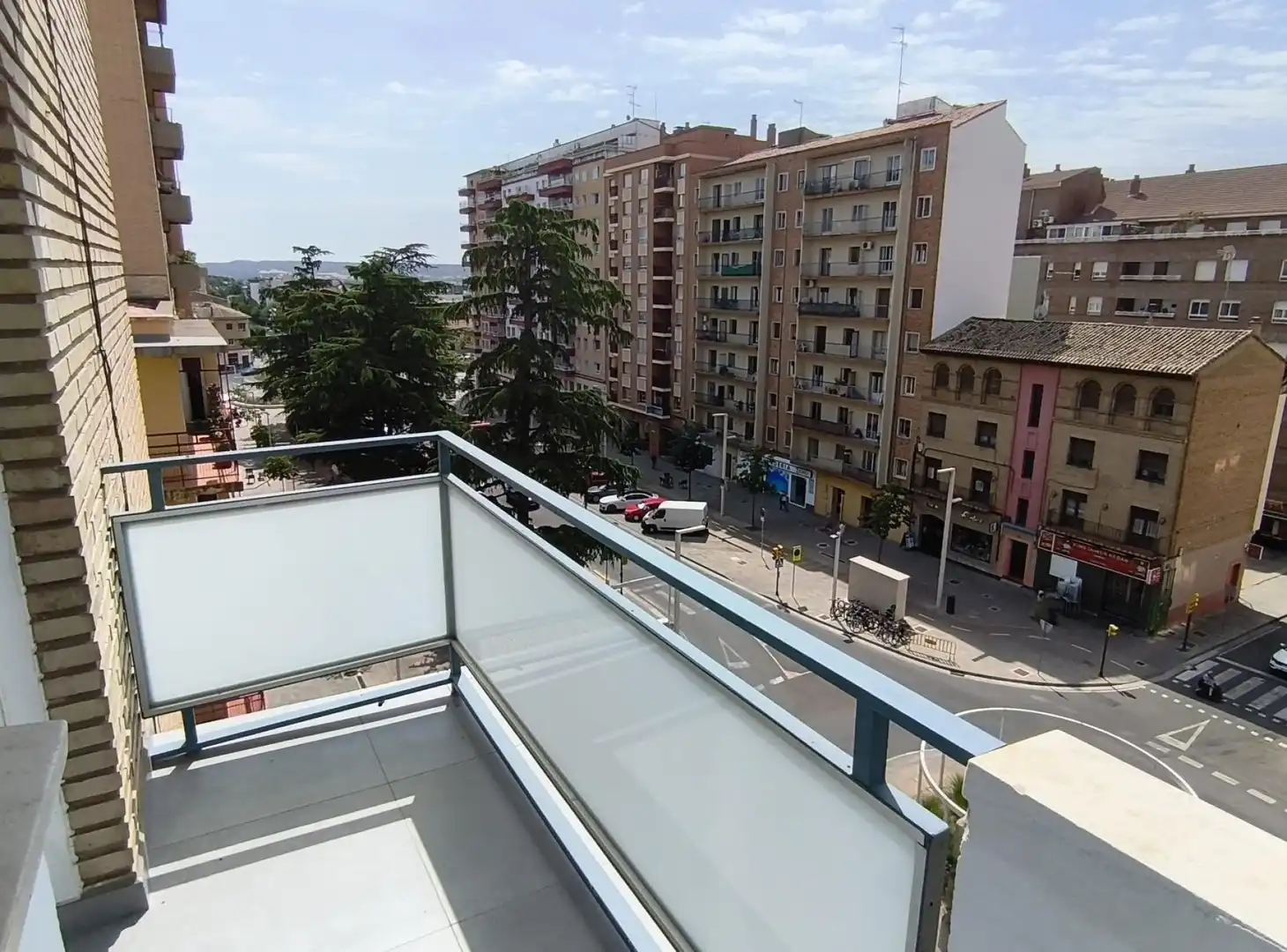 Terrassa de Pis en venda en Huesca amb Balcó