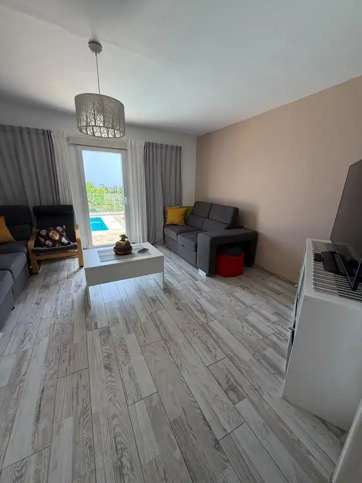 House with pool for sale in Camino la Medida, imagen 22