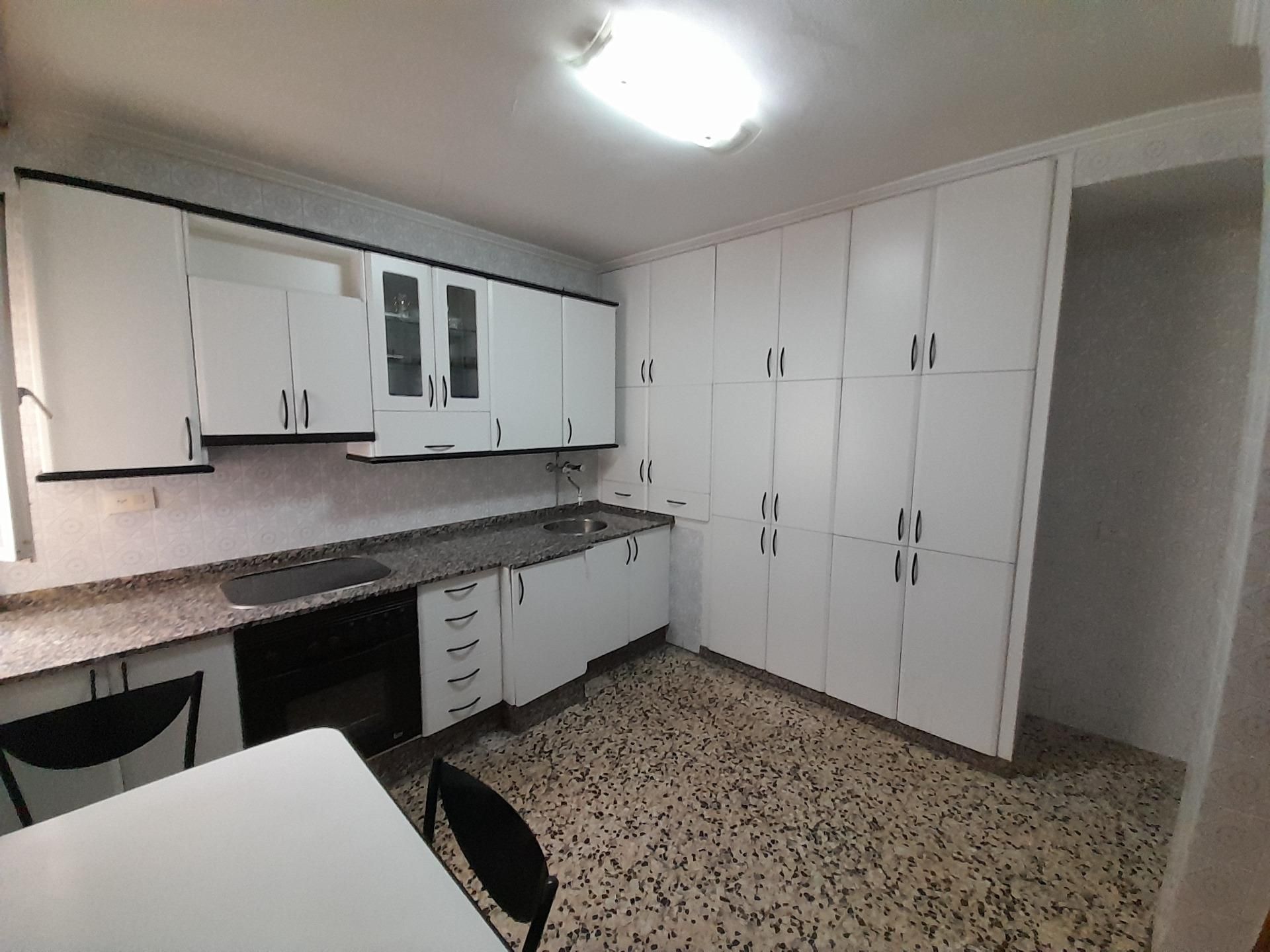Kitchen of Flat for sale in Ponferrada  with Heating, Terrace and Balcony