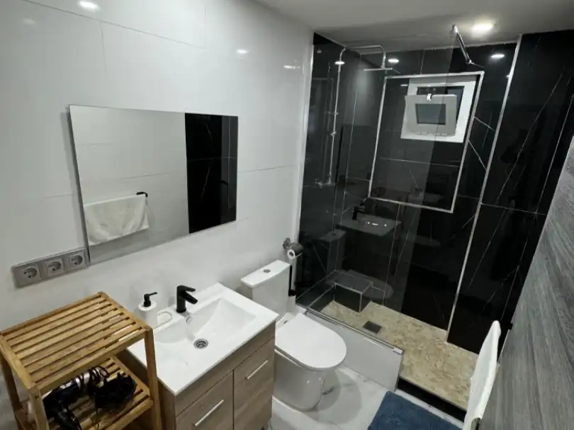 Apartamento con ascensor en venta en Calle Tomas forteza 57, imagen 5