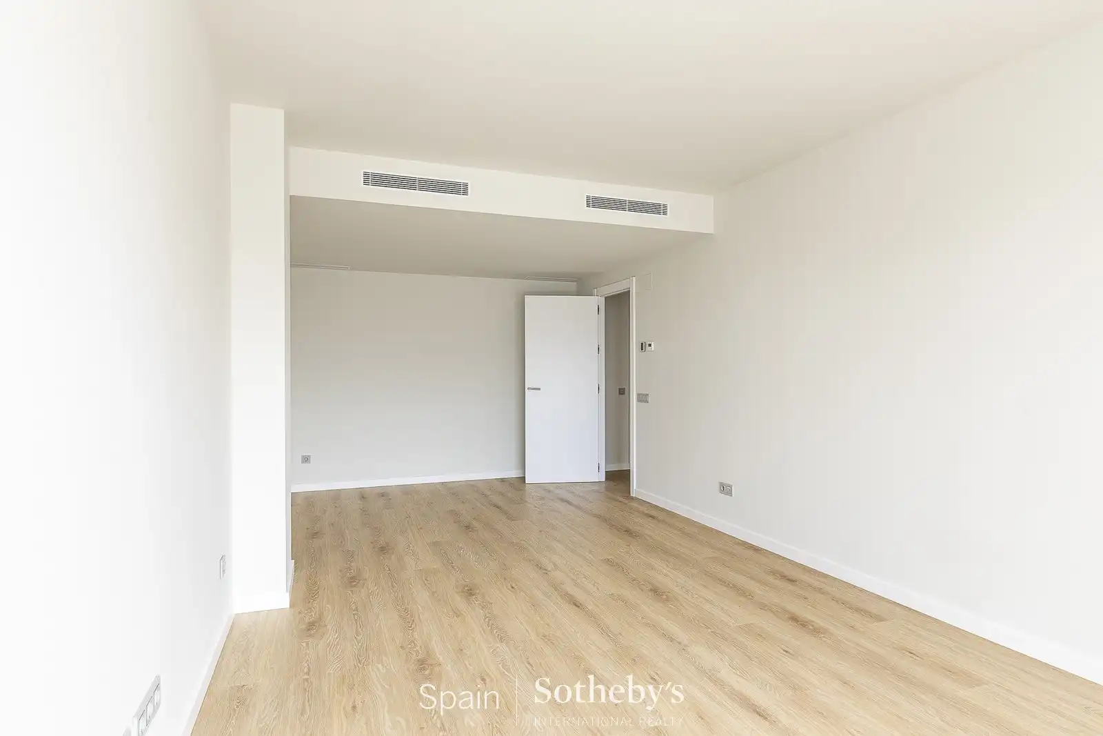 Apartment with pool for sale in La Plana, imagen 6