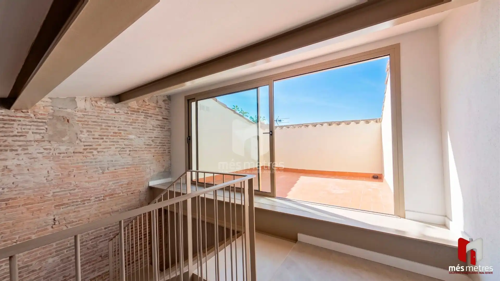 Balcony of Houses for rent in El Masnou  with Air Conditioner, Heating and Private garden