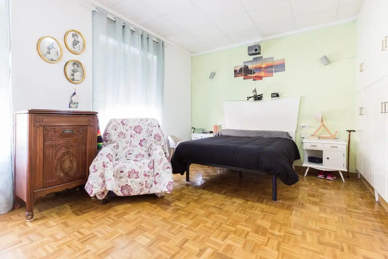 Habitación de Casa o chalet en venta en Petrer