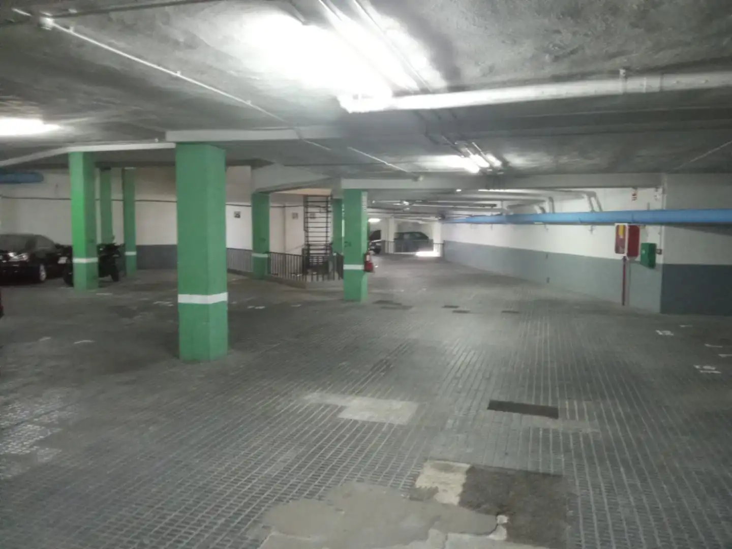 Parking de Garaje en venta en Barcelona con Alarma