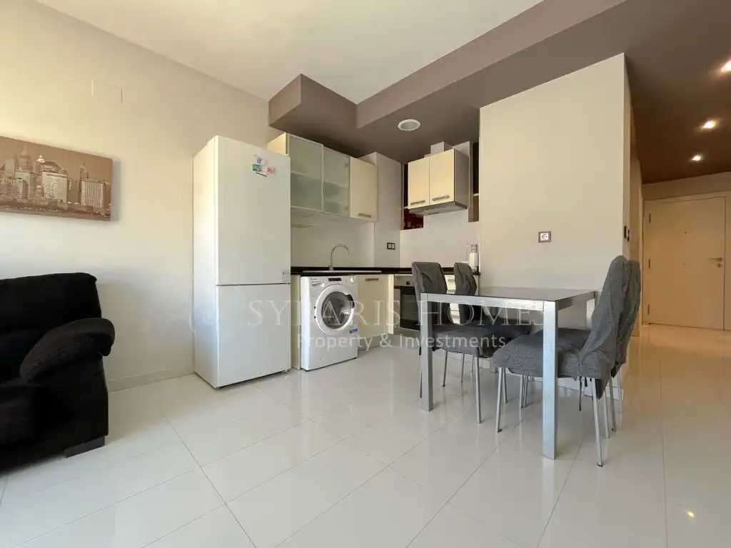 Cuina de Apartament en venda en Dénia amb Forn i Rentadora