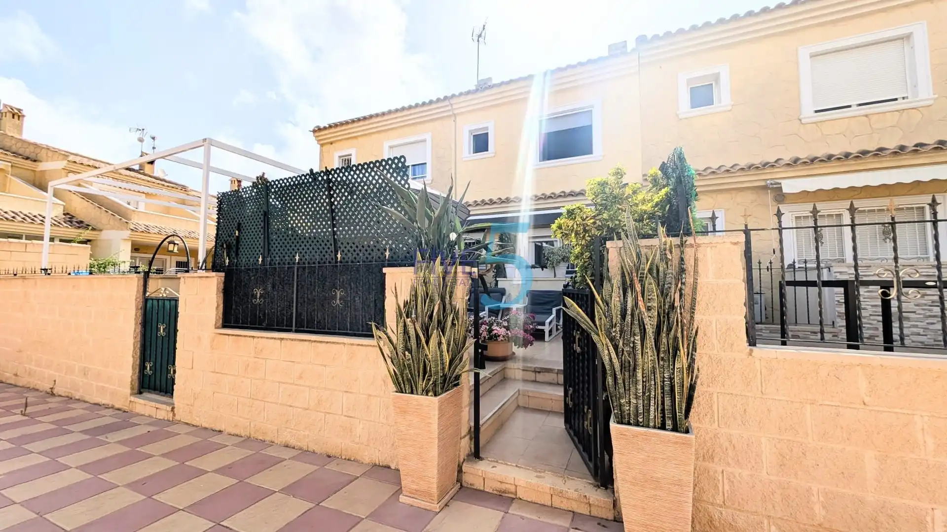 Adosado con terraza en venta en Los Balcones - Los Altos, imagen 5