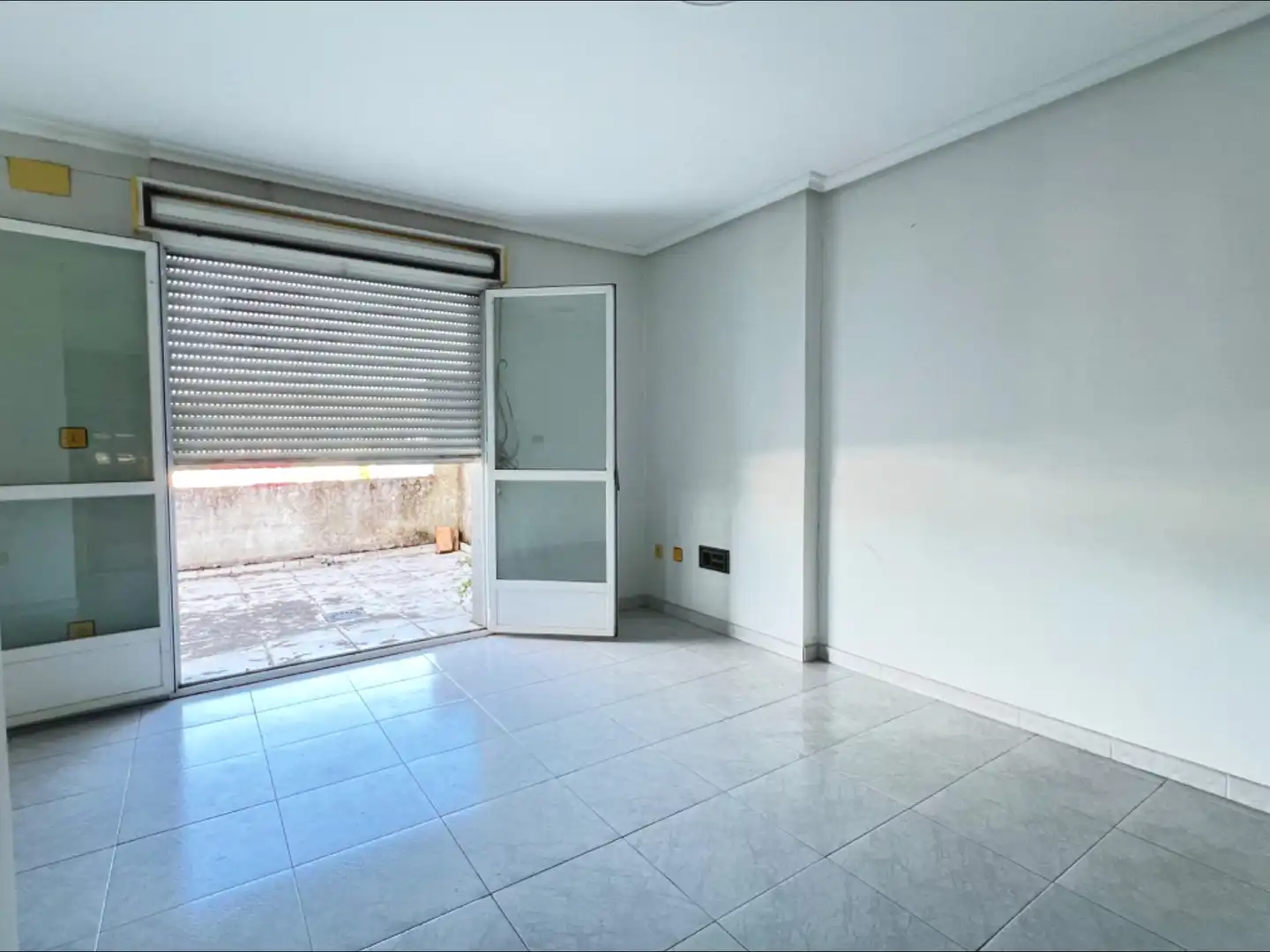 Piso en venta en Verín con Calefacción, Jardín privado y Terraza
