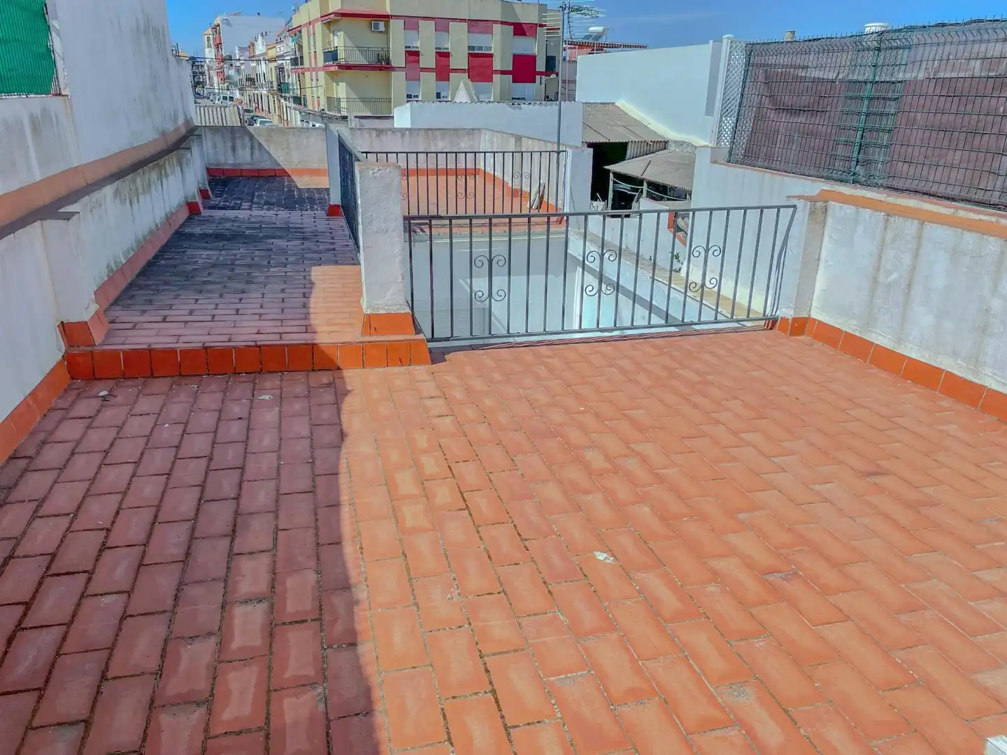 Terrassa de Casa o xalet en venda en Dos Hermanas