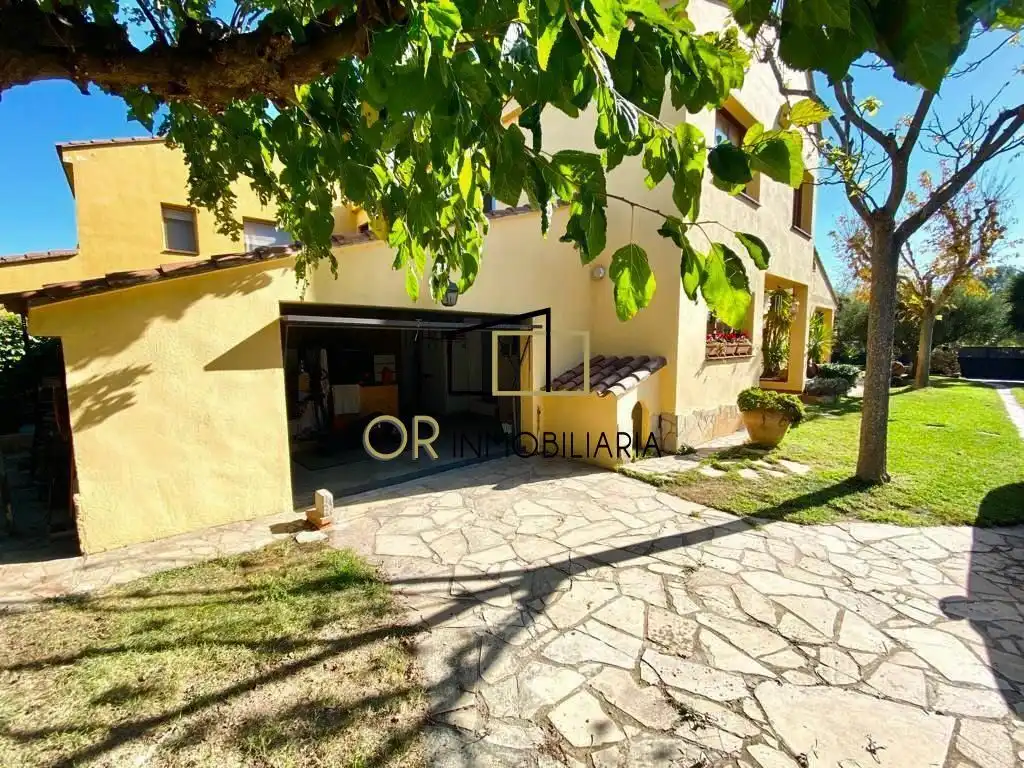 Casa con terraza en venta en Pacs del Penedès, imagen 6