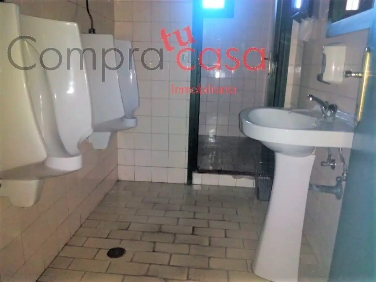 Local comercial en venda a Torrecaballeros, imagen 27