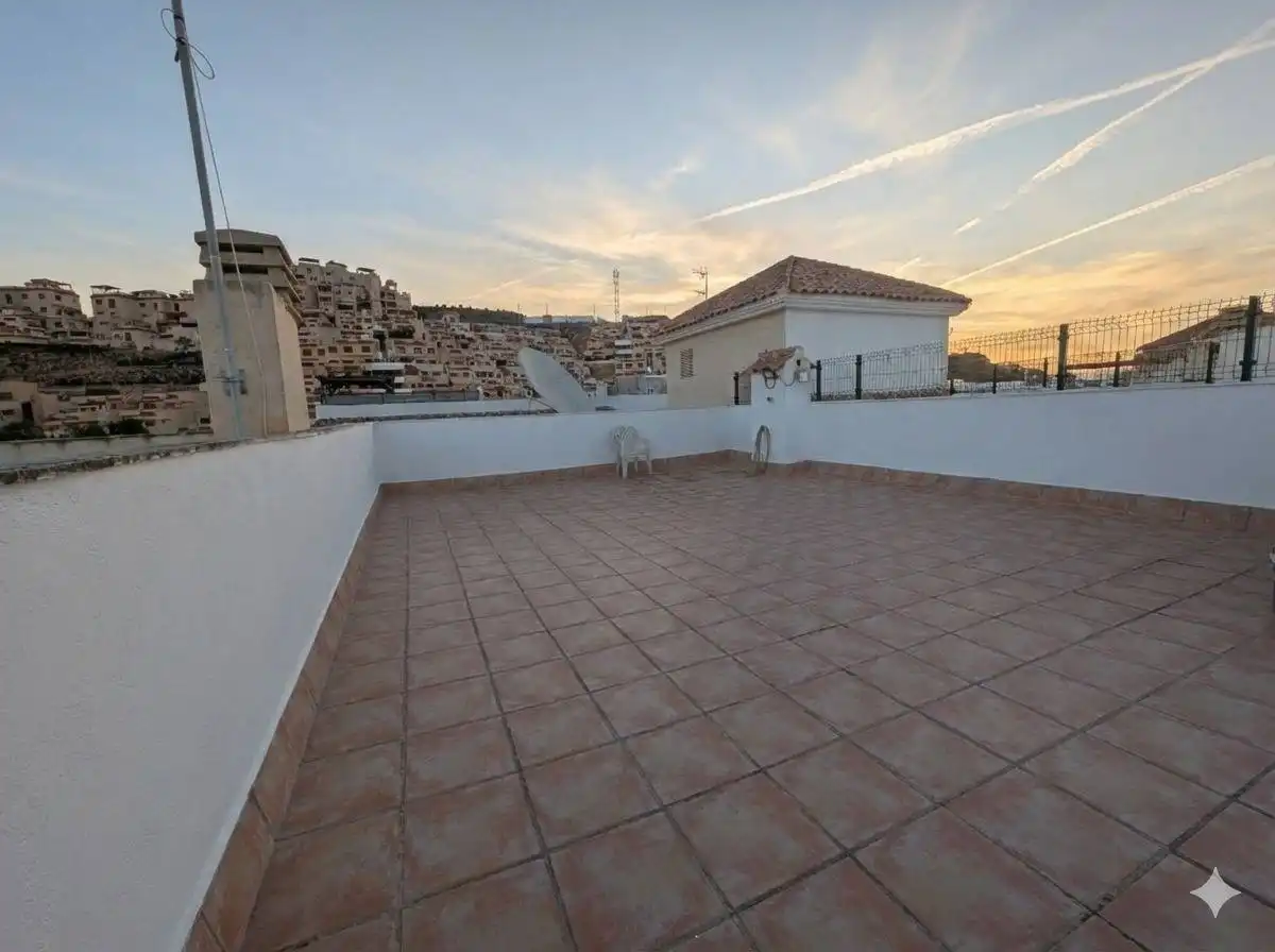 Penthouse with terrace for sale in Los Collados-Los Geraneos, imagen 2