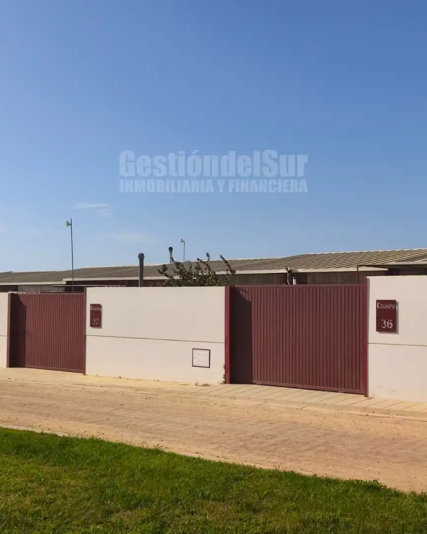 Industrial building for sale in Lepe