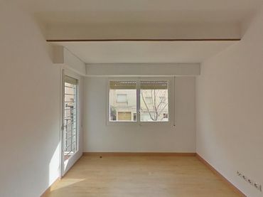Appartamento in vendita a Provença 99