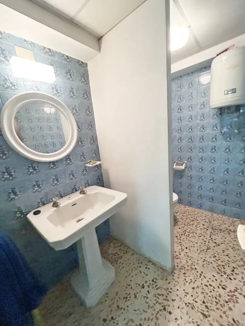 Bany de Local en venda en Vitoria - Gasteiz amb Moblat