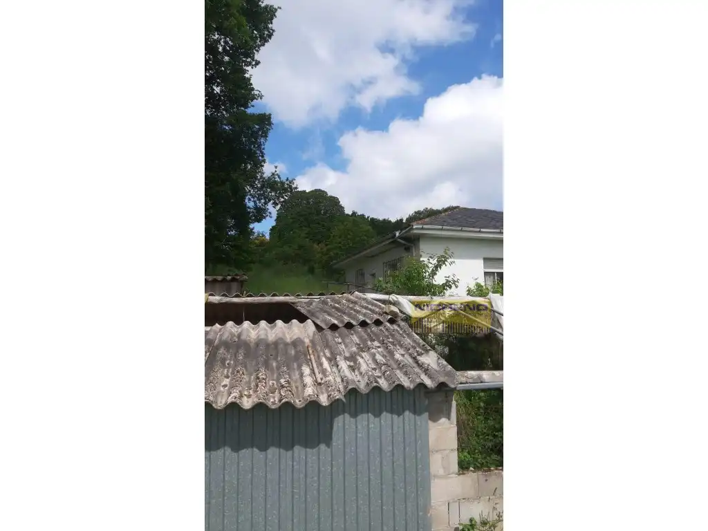 Finca rústica en venda en Paradela