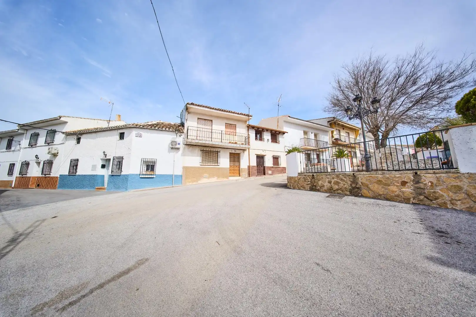 Vista exterior de Casa adosada en venta en Montillana