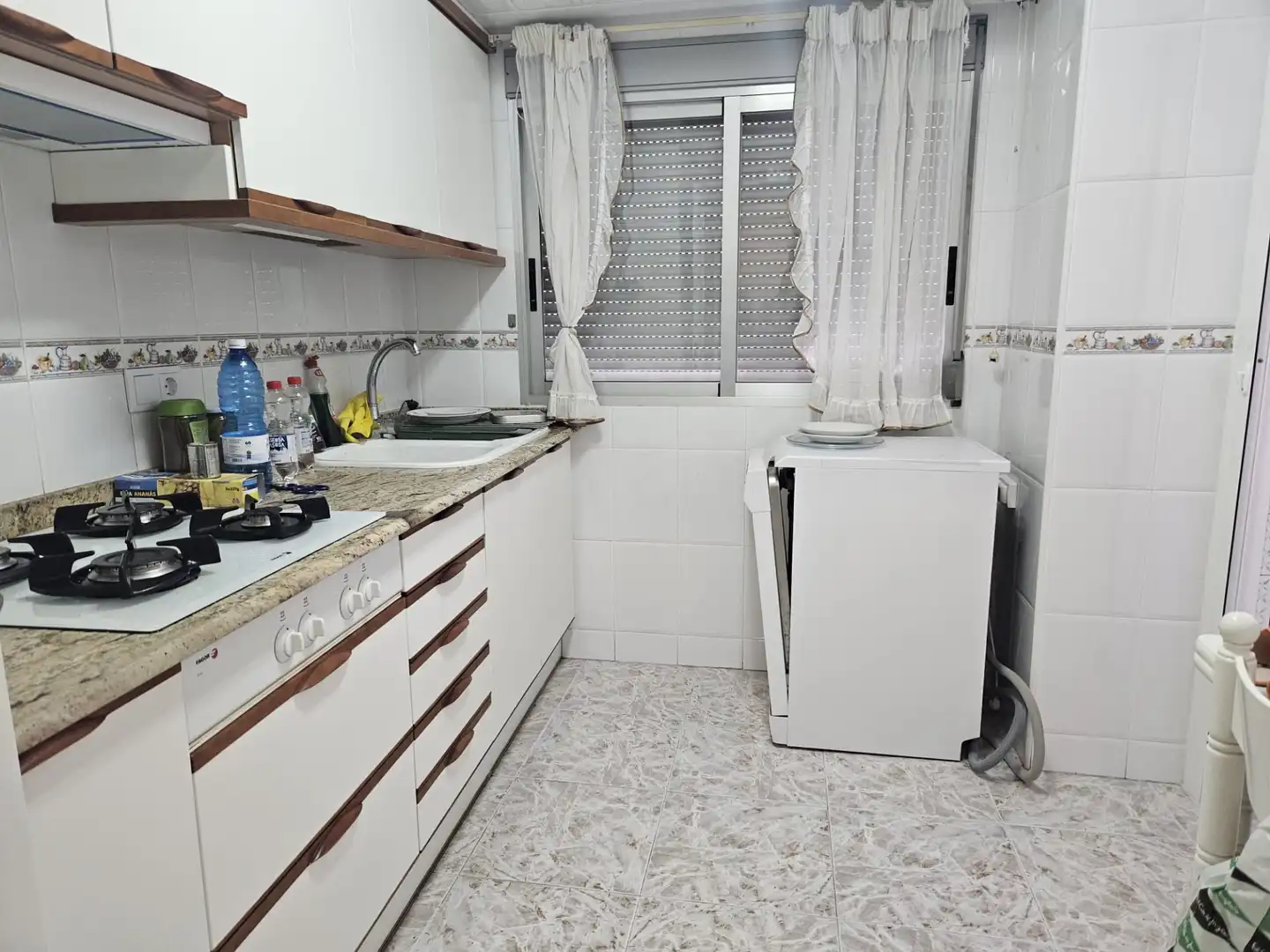 Kitchen of Flat for rent in Castellón de la Plana / Castelló de la Plana  with Air Conditioner, Heating and Furnished