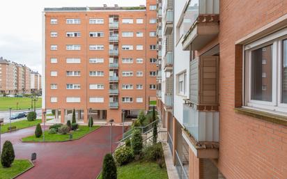 Exterior view of Flat for sale in Oviedo 