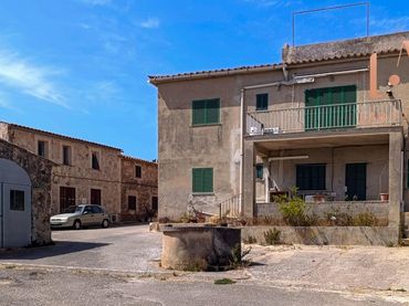 House for sale in CALS OLLERS -PORTOL-
