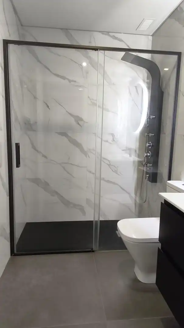 Baño de Ático en venta en Murcia con Aire acondicionado, Terraza y Trastero