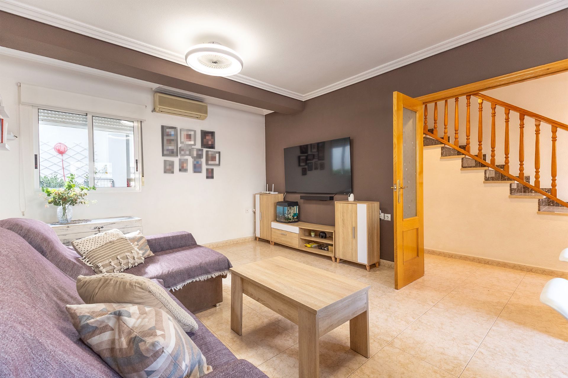 Living room of Single-family semi-detached for sale in Catral  with Air Conditioner and Storage room
