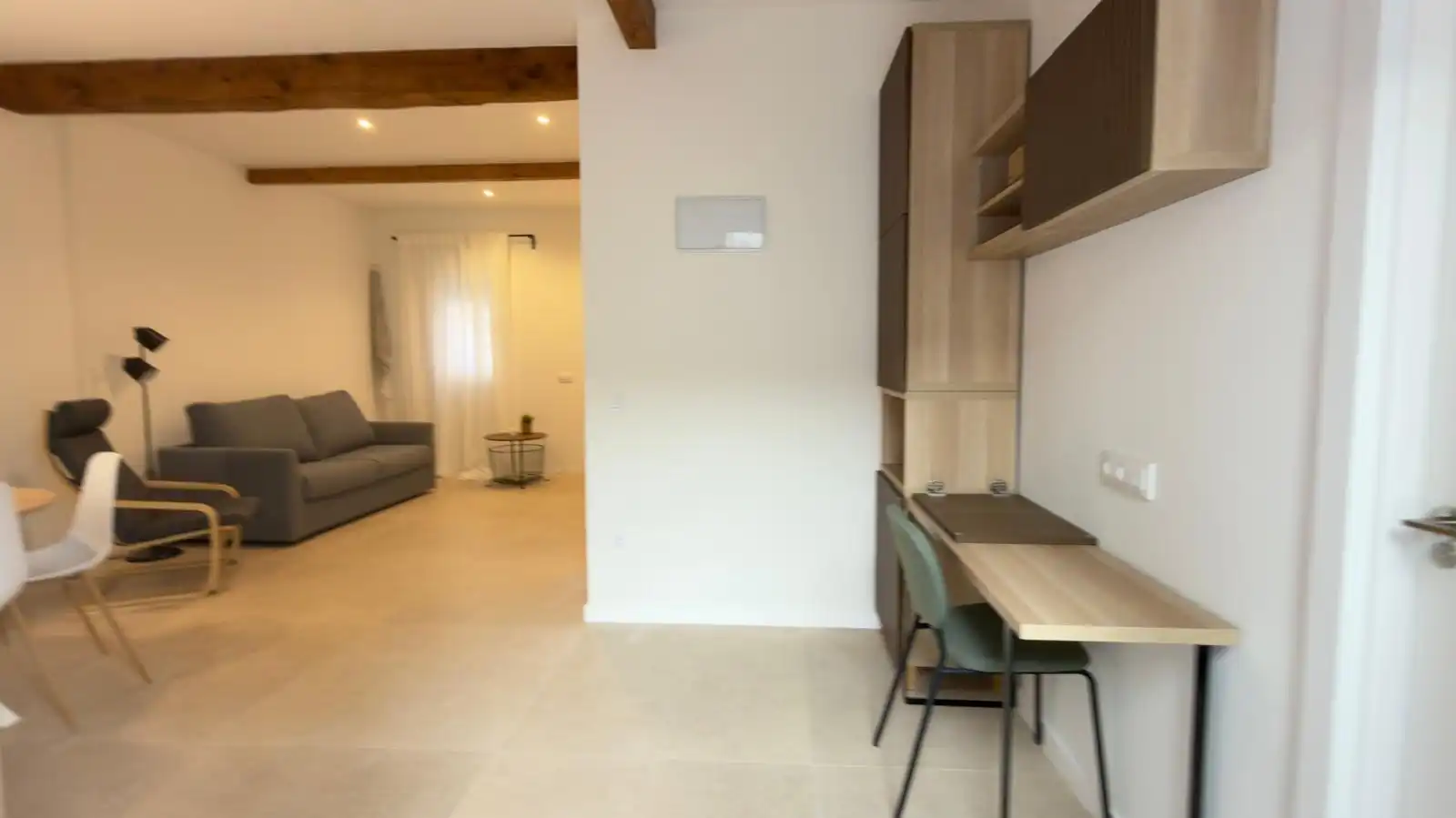 Living room of Houses for sale in Alaquàs  with Air Conditioner, Terrace and Furnished