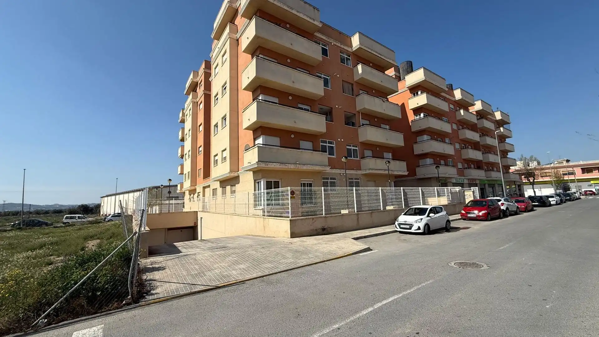 Vista exterior de Piso en venta en Monforte del Cid con Aire acondicionado, Trastero y Amueblado