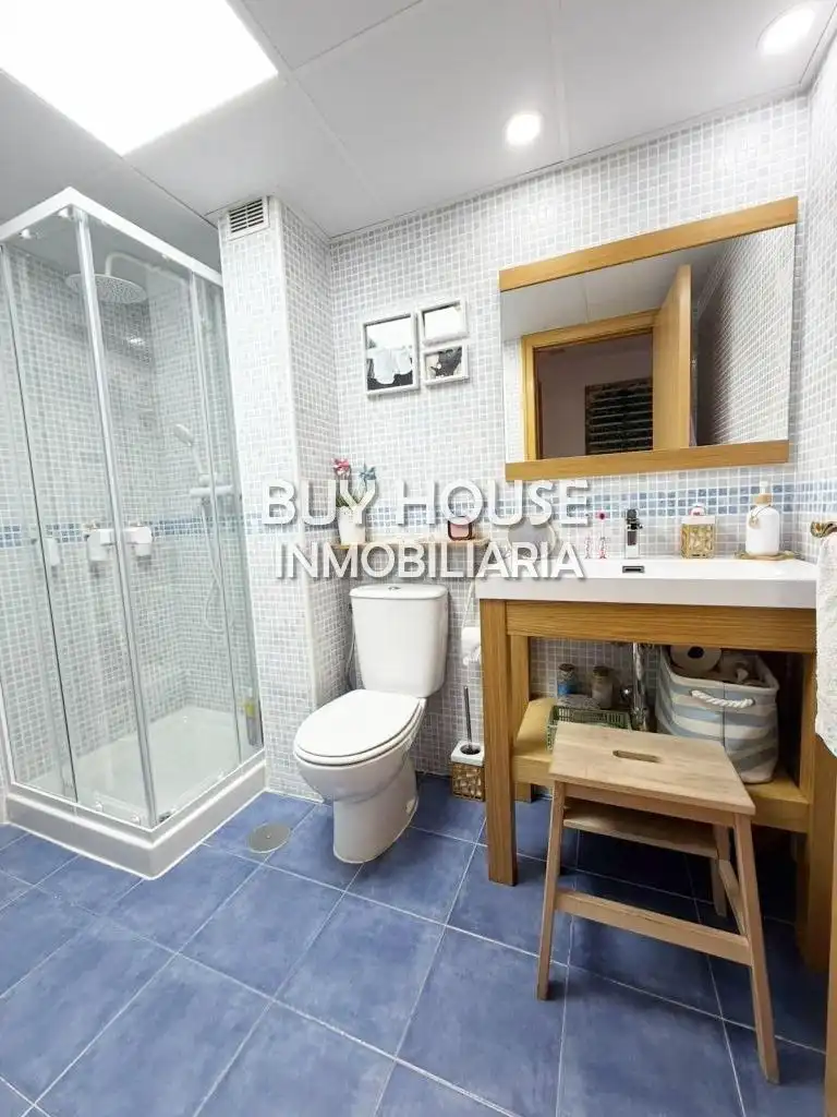 Baño de Piso en venta en Illescas con Calefacción, Terraza y Trastero