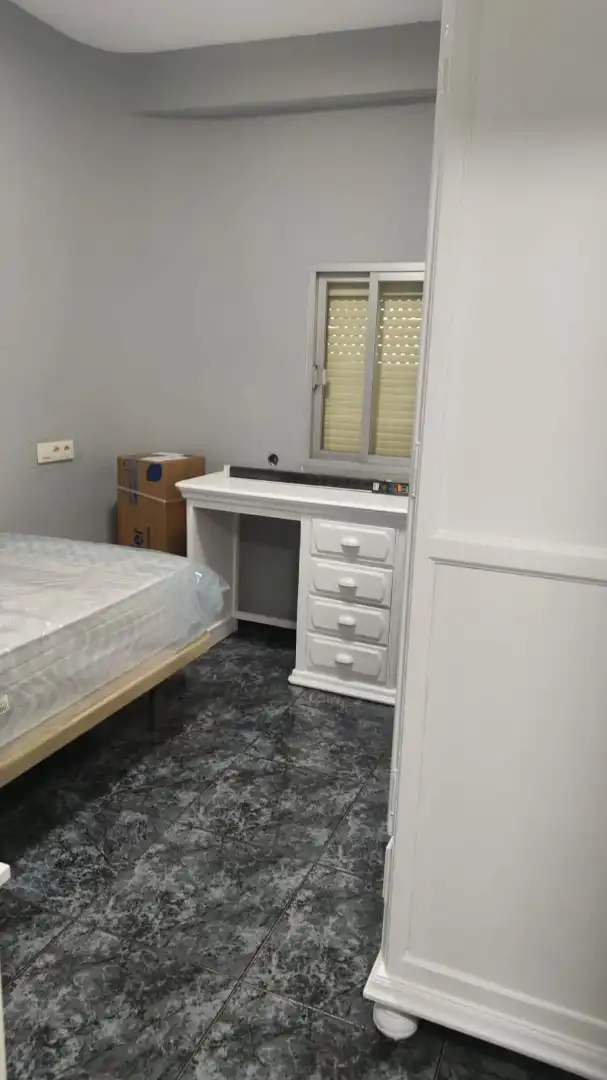 Habitación de Piso de alquiler en Jaén con Amueblado