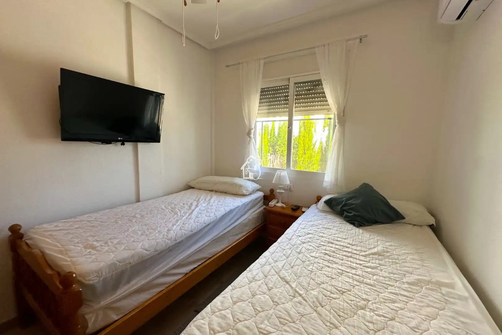 Habitación de Ático de alquiler en Pilar de la Horadada con Aire acondicionado, Terraza y Trastero