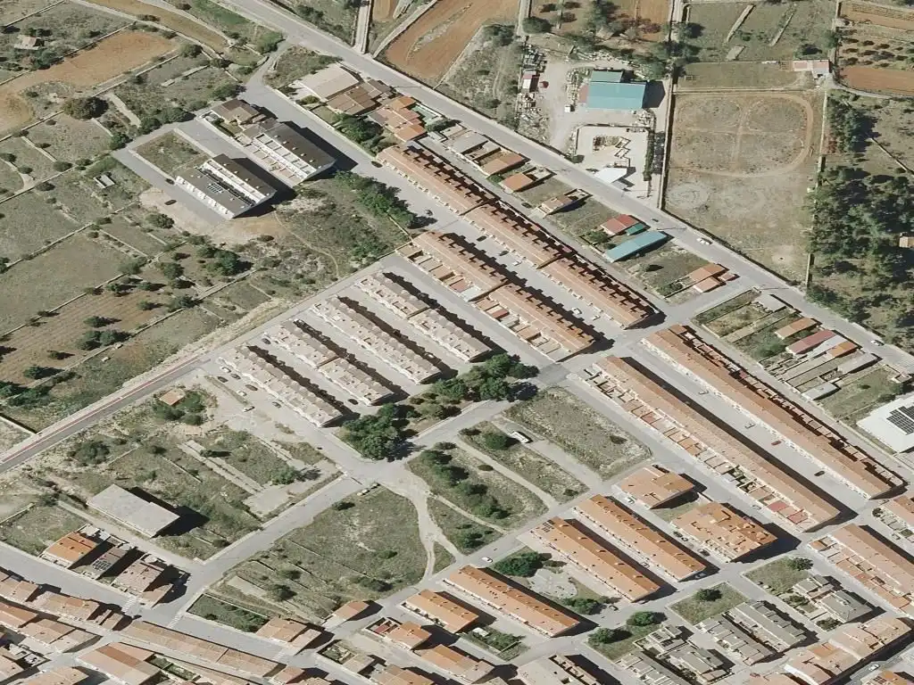 Casa en venda a EX VPO ADOSADO C/ PLANA ALTA, 6 (VILAFRANCA), imagen 2
