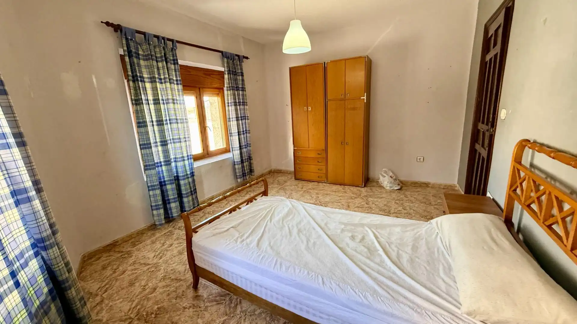 Bedroom of Houses for sale in Viloria  with Heating, Private garden and Furnished