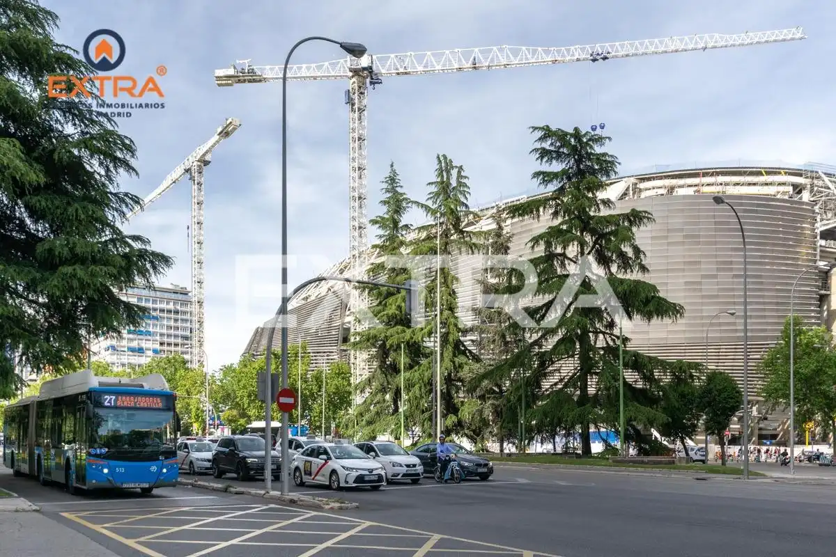Vista exterior de Piso en venta en Madrid con Aire acondicionado, Calefacción y Jardín privado