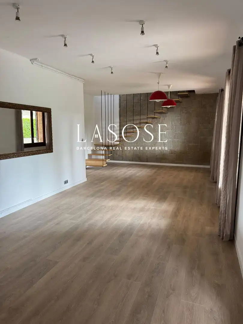 Houses for sale in Sitges  with Heating, Private garden and Parquet flooring