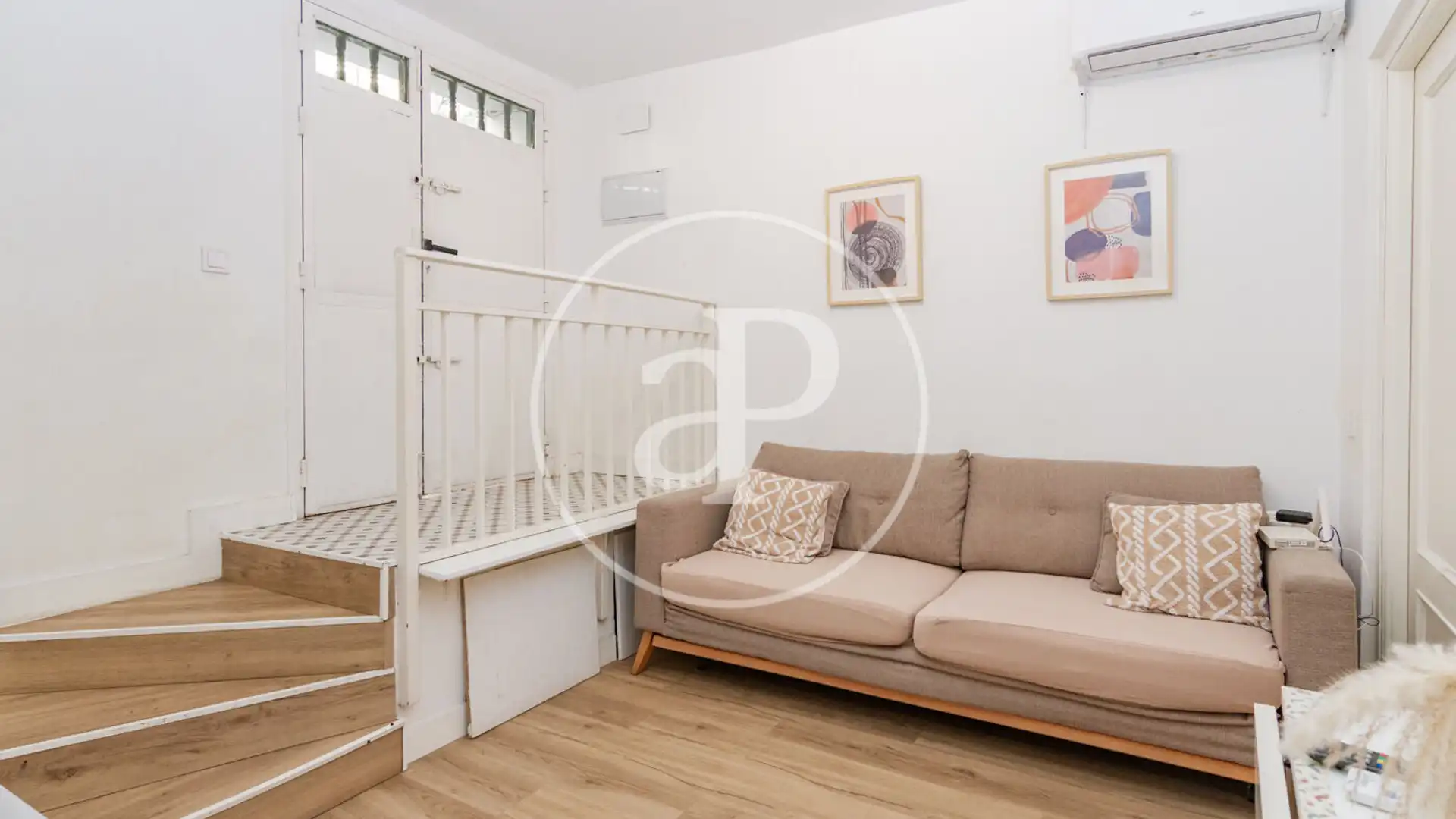 Bedroom of Flat for sale in  Madrid Capital  with Air Conditioner, Heating and Terrace