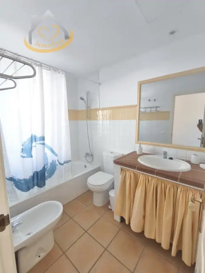Baño de Apartamento en venta en Islantilla con Aire acondicionado, Terraza y Trastero