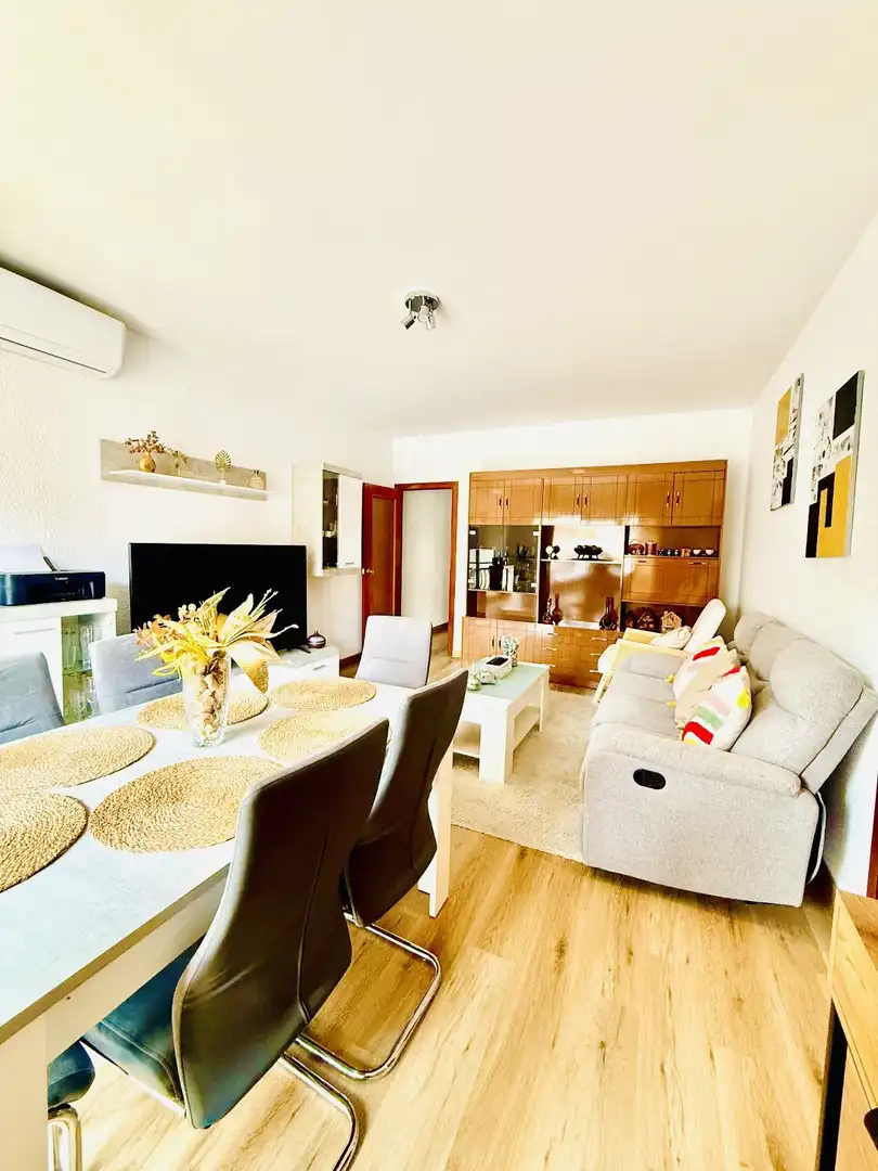 Sala d'estar de Pis de lloguer en Port - Horta de Santa María