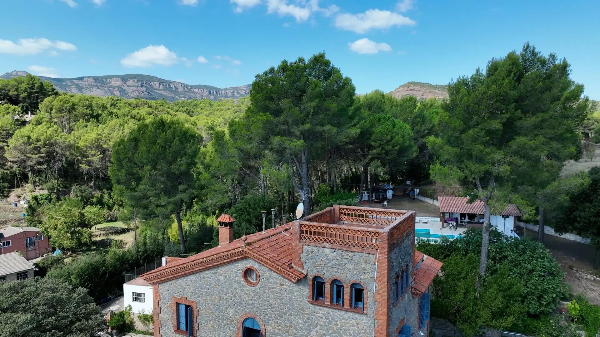 Casa rústica con piscina en venta en Sant Llorenç Savall, imagen 6