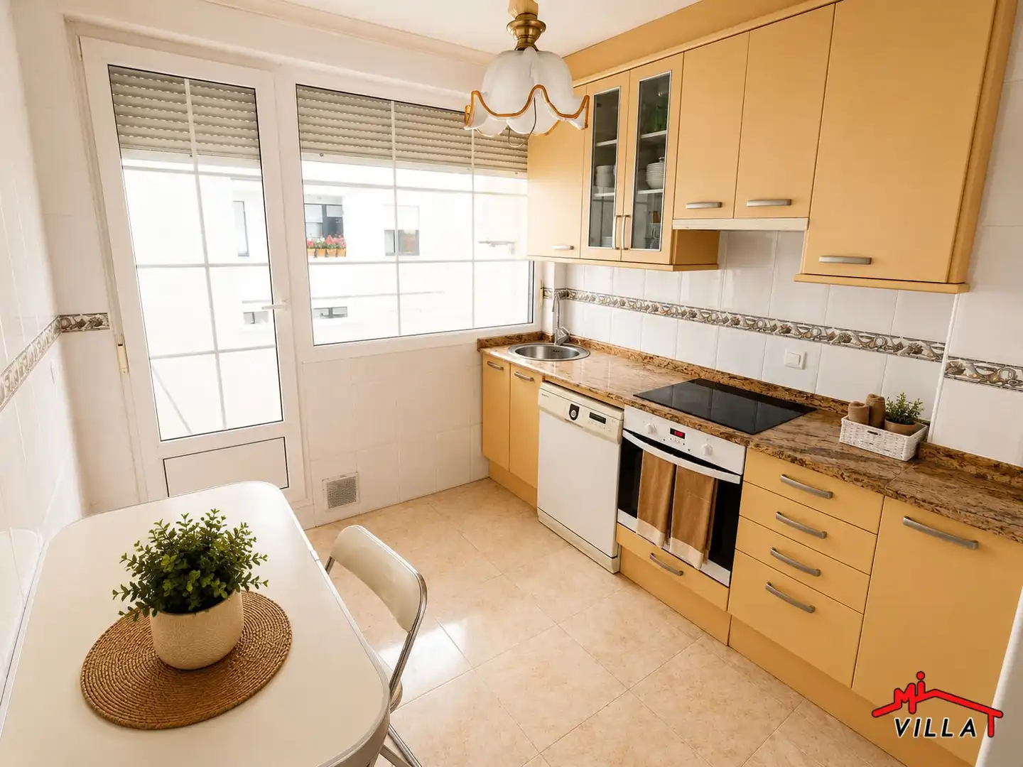 Cocina de Piso en venta en Bárcena de Cicero con Calefacción, Trastero y Amueblado