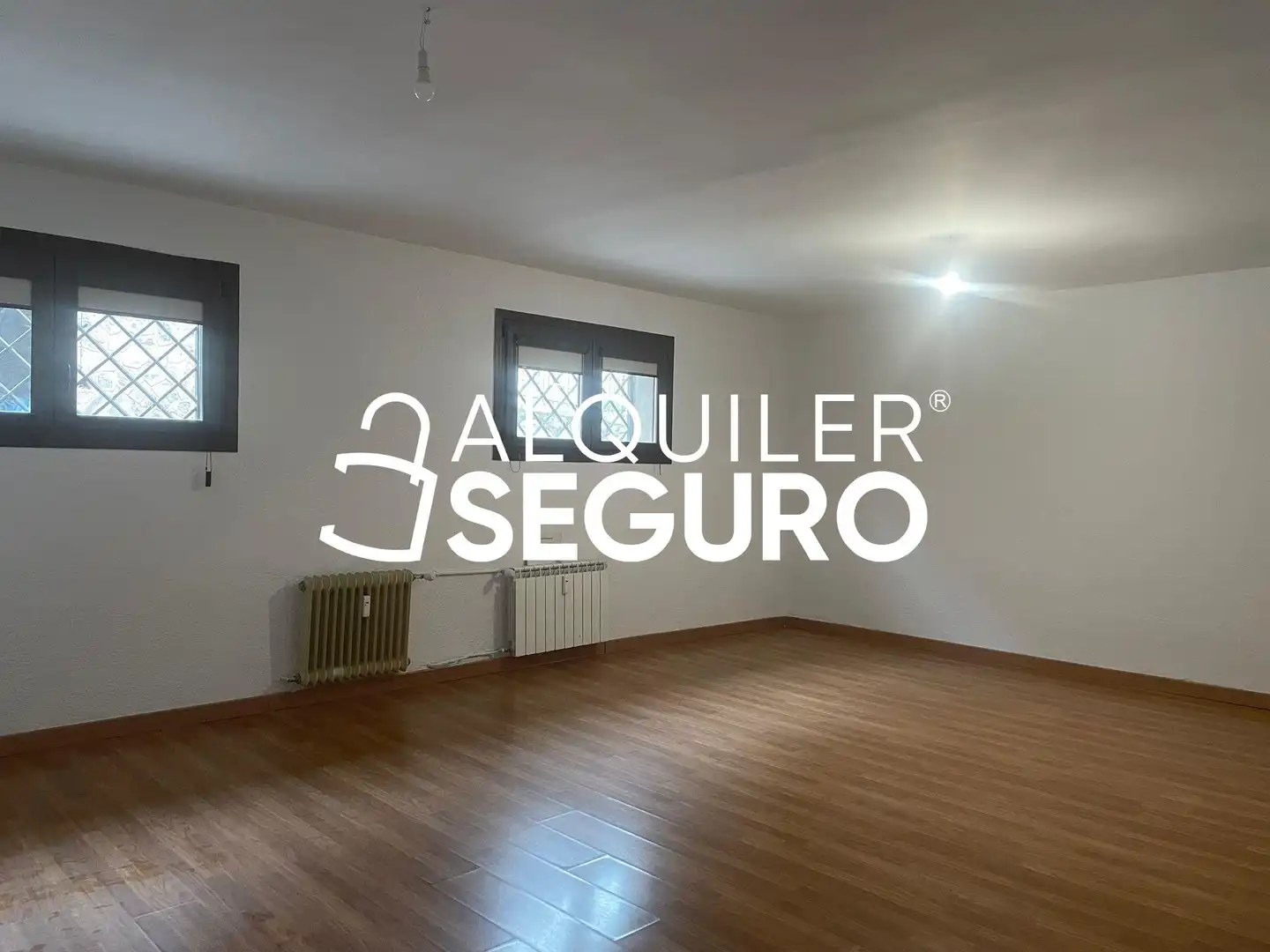 Living room of Flat for rent in Toledo  with Heating