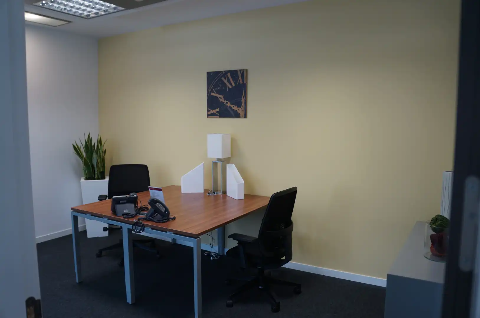 Office for rent in Madrid  with Air Conditioner, Heating and Furnished