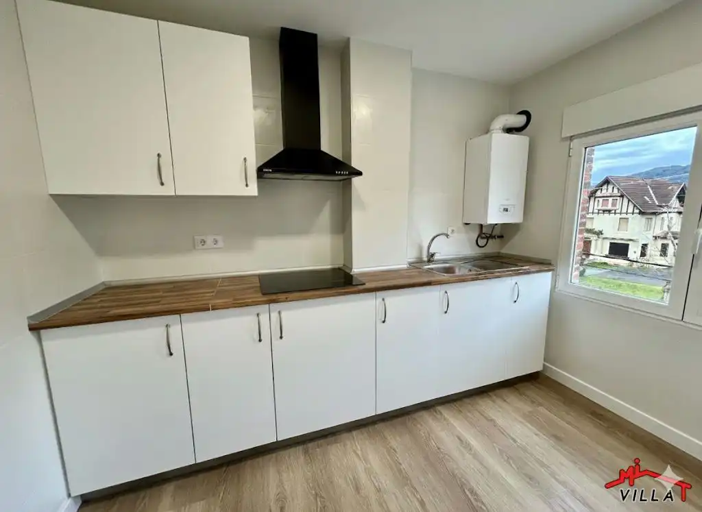 Cocina de Piso en venta en Ampuero con Calefacción