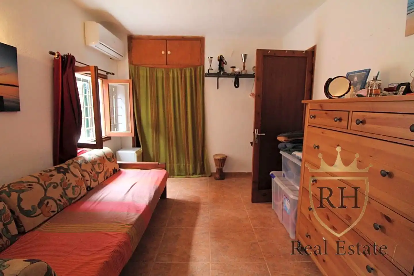 Dormitori de Casa o xalet en venda en Pollença amb Aire condicionat, Jardí privat i Terrassa
