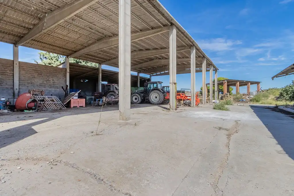 Fabrikhallen zum Verkauf in Pt. Detrás de la Pleta, Torrefarrera